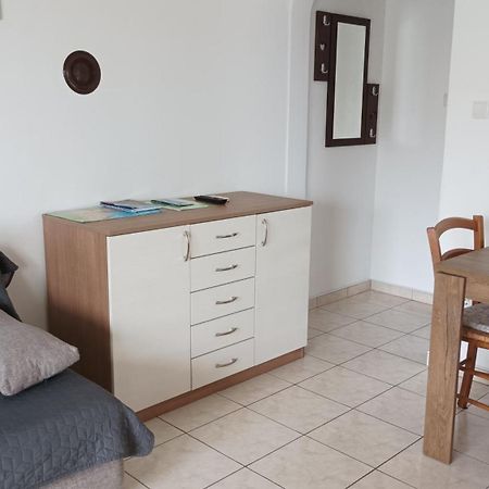 Apartment Oreskovic คิร์ก ภายนอก รูปภาพ